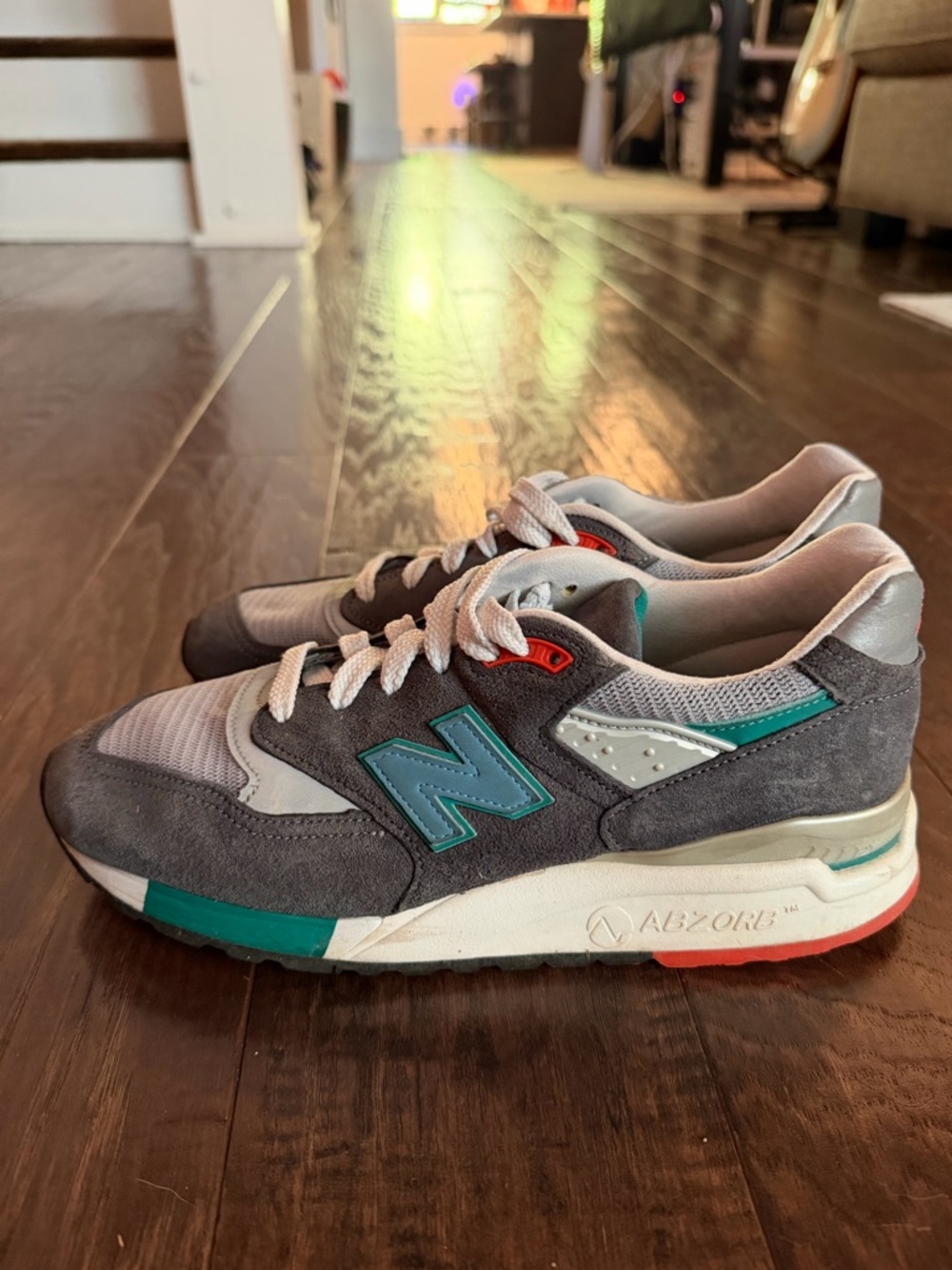 New Balance 998